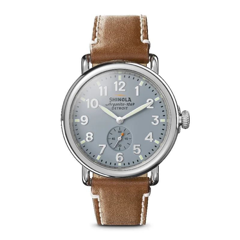 Wristwatches for outdoor activities-Shinola Runwell Watch