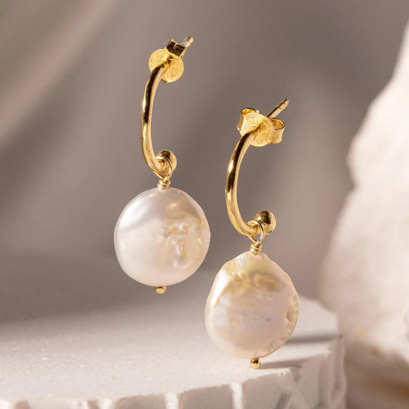 Stud earrings for women-Aura Pearl Earrings