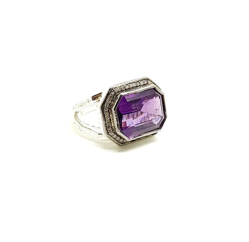 Vintage engagement rings for women-Amethyst and Diamond Pave  Bezel Ring