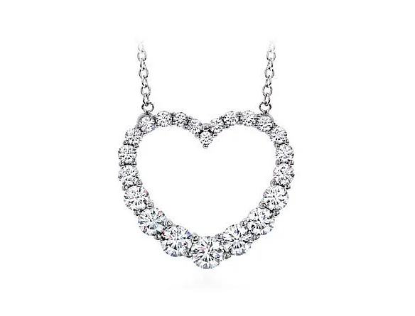 Chain necklace for women-Hearts On Fire Diamond Heart Necklace