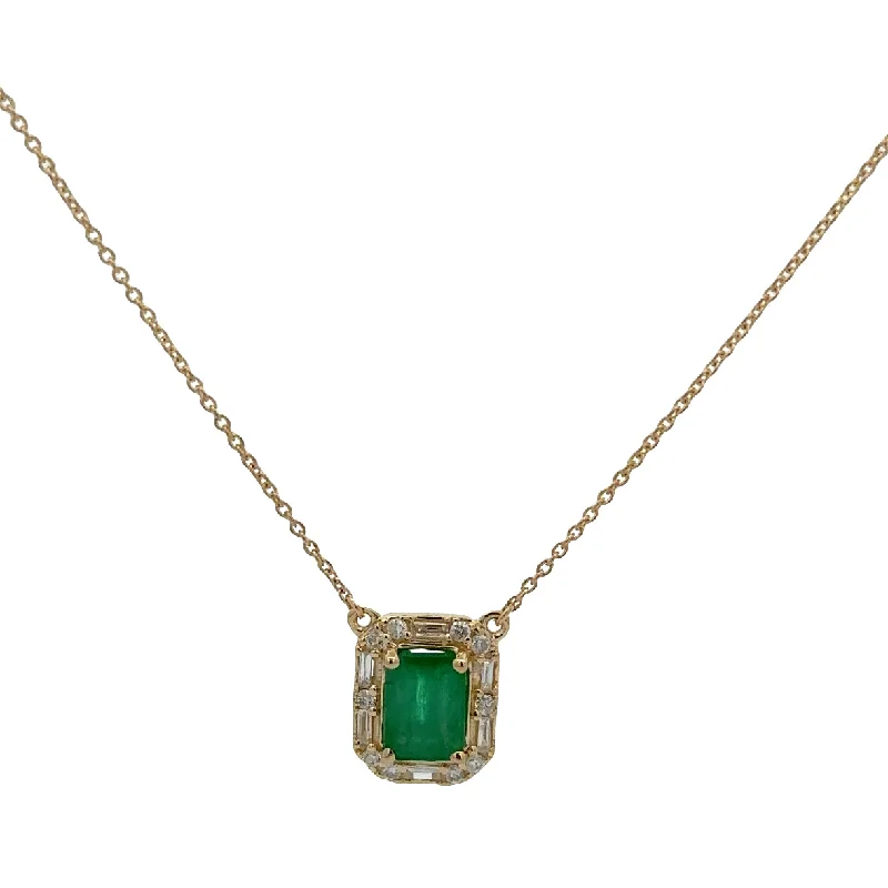 Diamond necklace for women-Emerald and Diamond Necklace in Yellow Gold