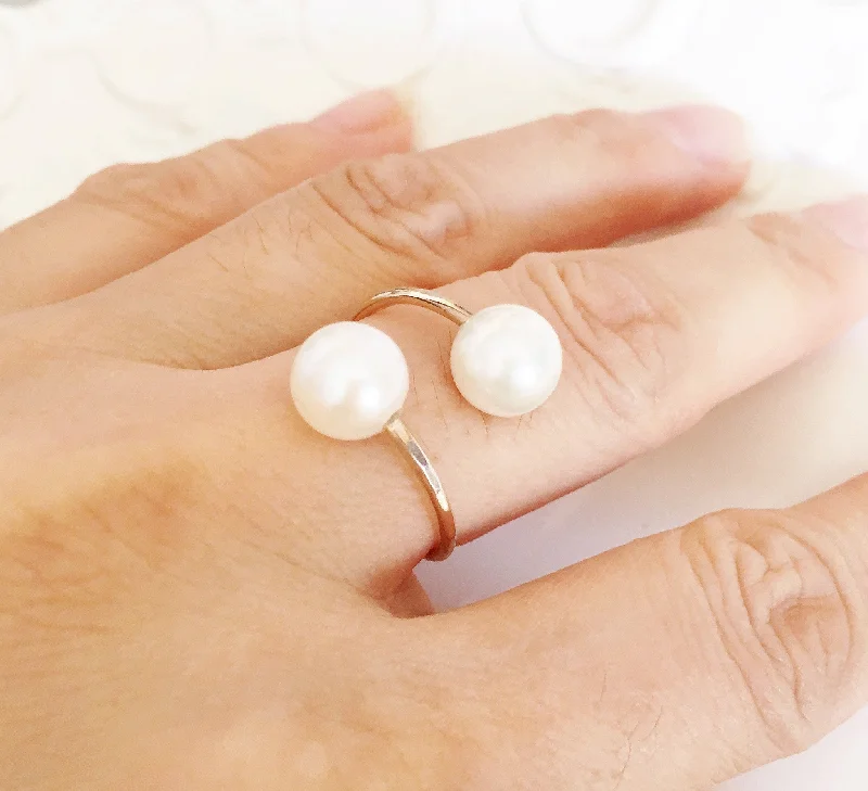 Gold ring for women-Ring Leia - white pearls (R152)