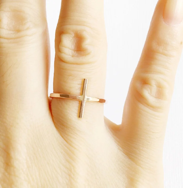 Minimalist ring for women-Ring Ellie (R138)