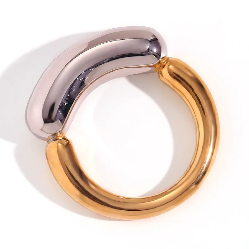 Casting Creative Thick Thread Smile Ring-Two-Tone