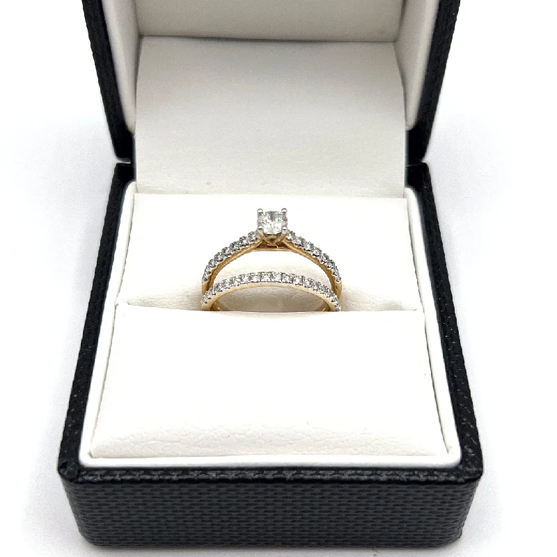 Minimal design ring for women-14KT DIAMOND RING